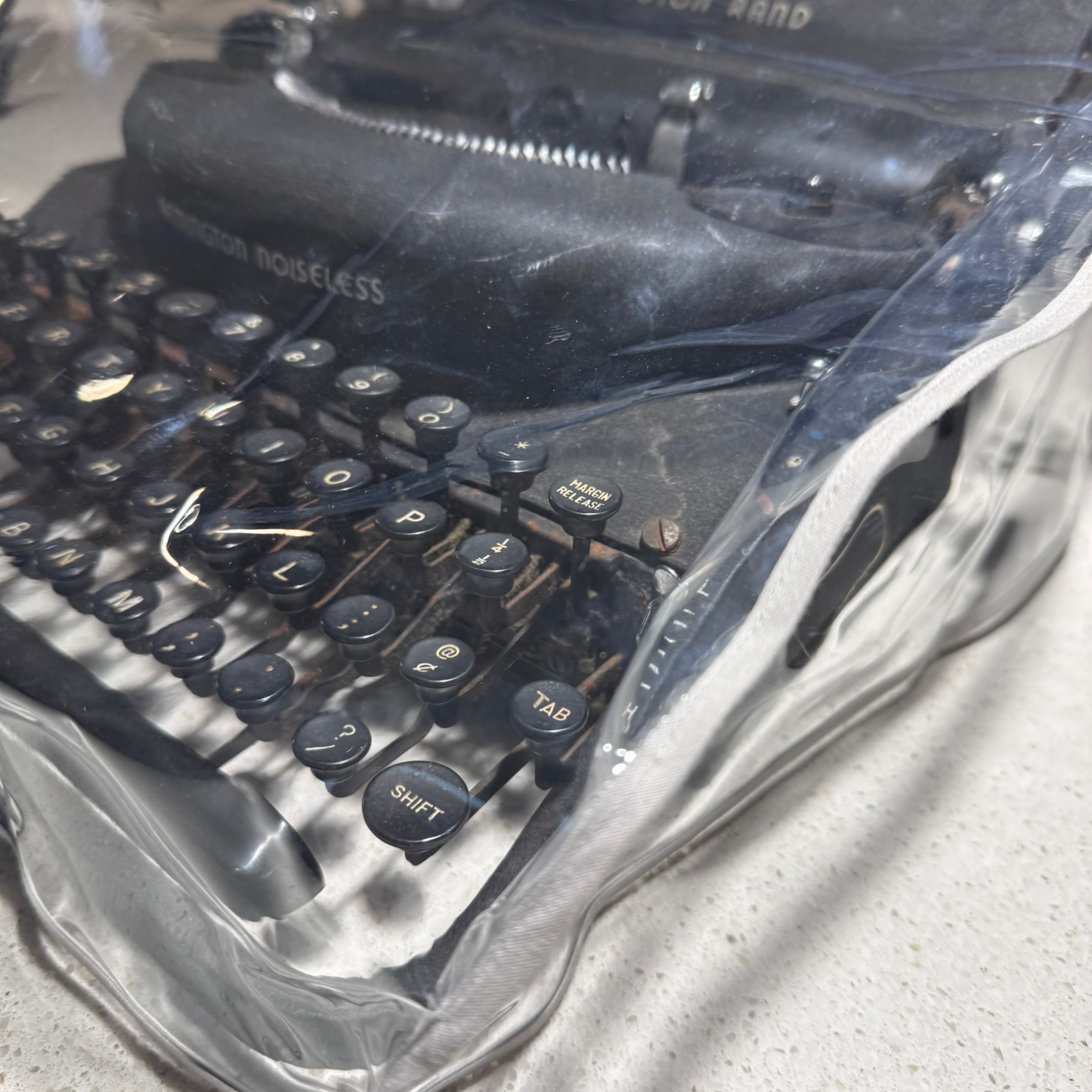 Remington Rand Noiseless - Clear Vinyl Dust Cover