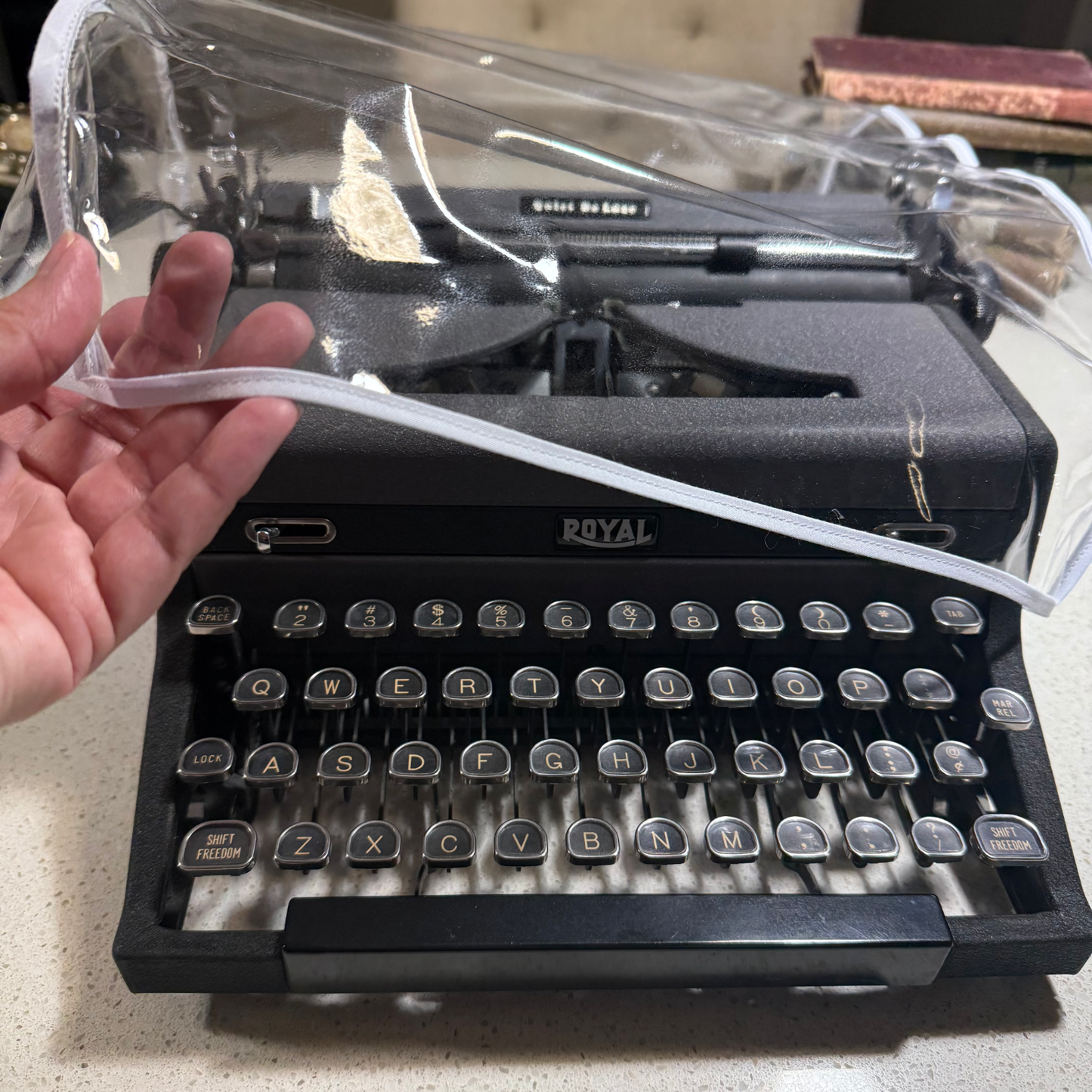 Royal Quiet DeLuxe Dust Cover in Clear Vinyl