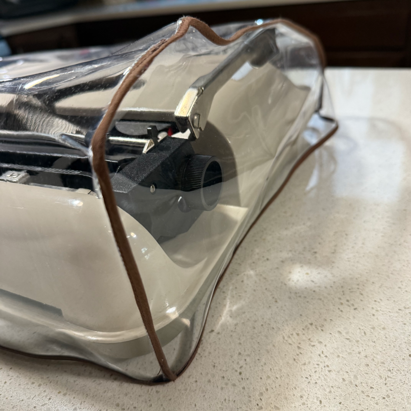 Underwood 319 Ultra-Portable - Clear Vinyl Dust Cover