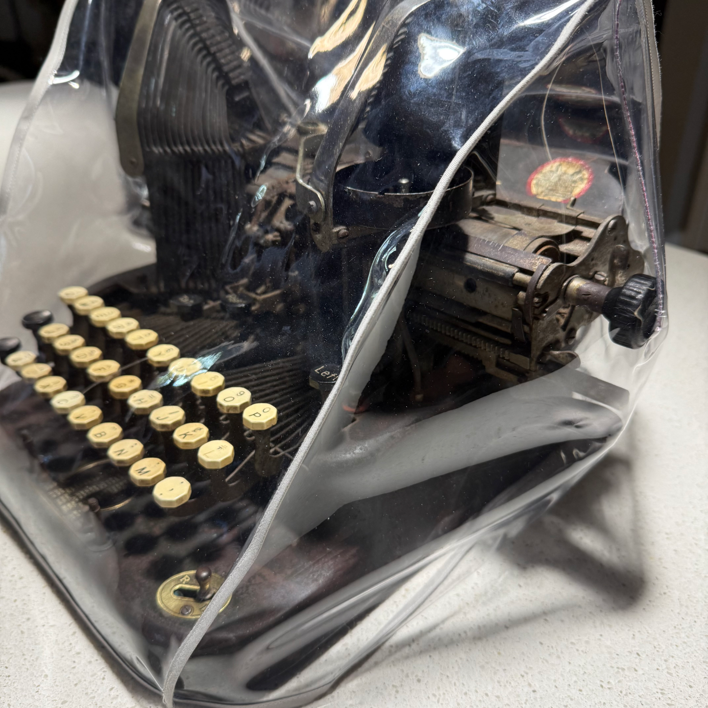 Oliver Bat Wing Dust Cover in Clear Vinyl