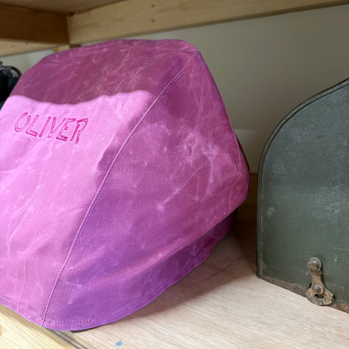 Oliver Bat Wing Dust Cover in Waxed Canvas - Embroidered